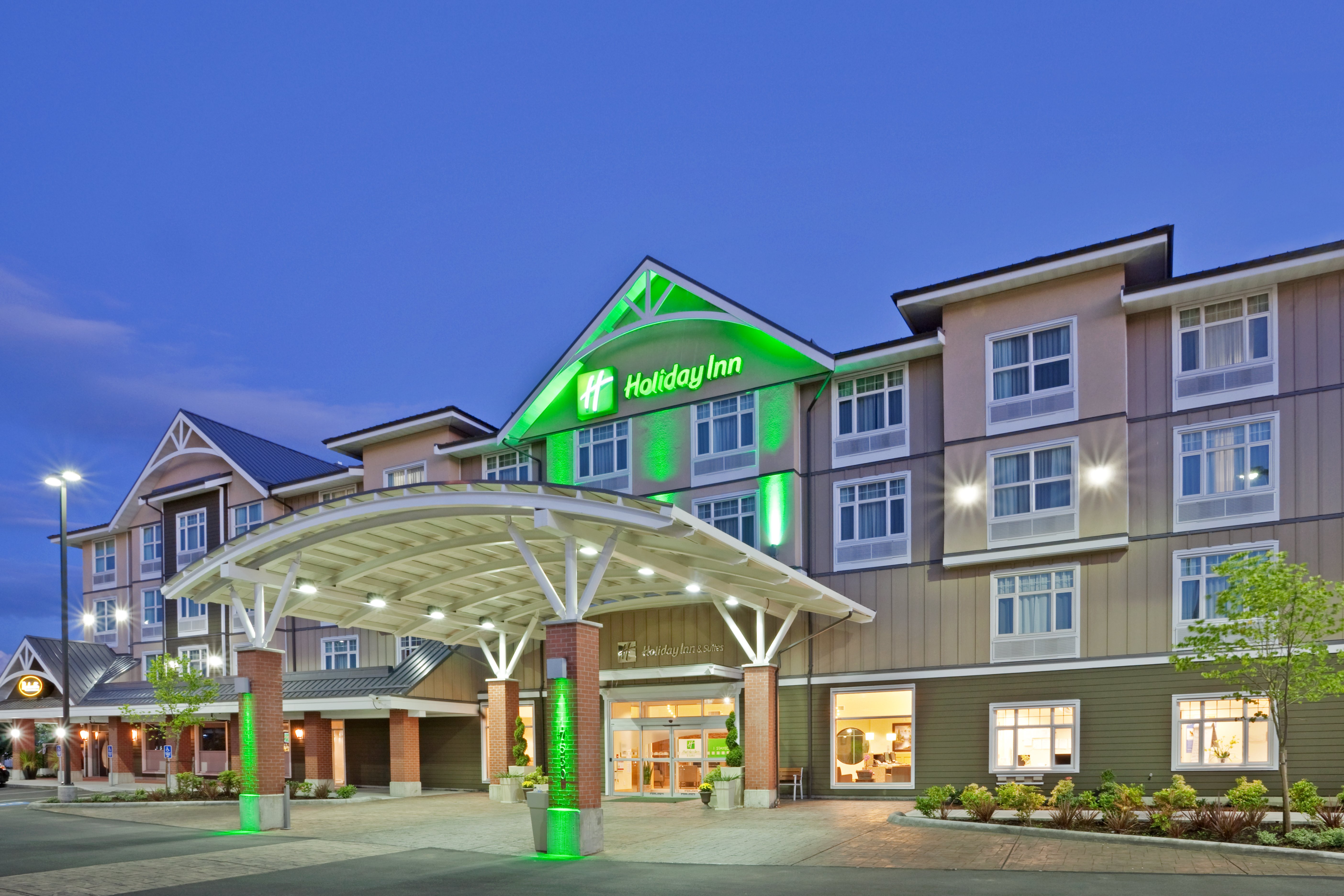 Holiday Inn Hotel Suites Surrey East Cloverdale 2/75