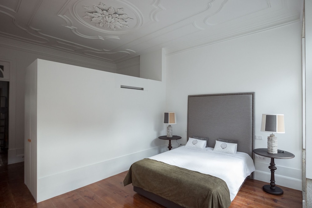 SUPERIOR, DOUBLE BED