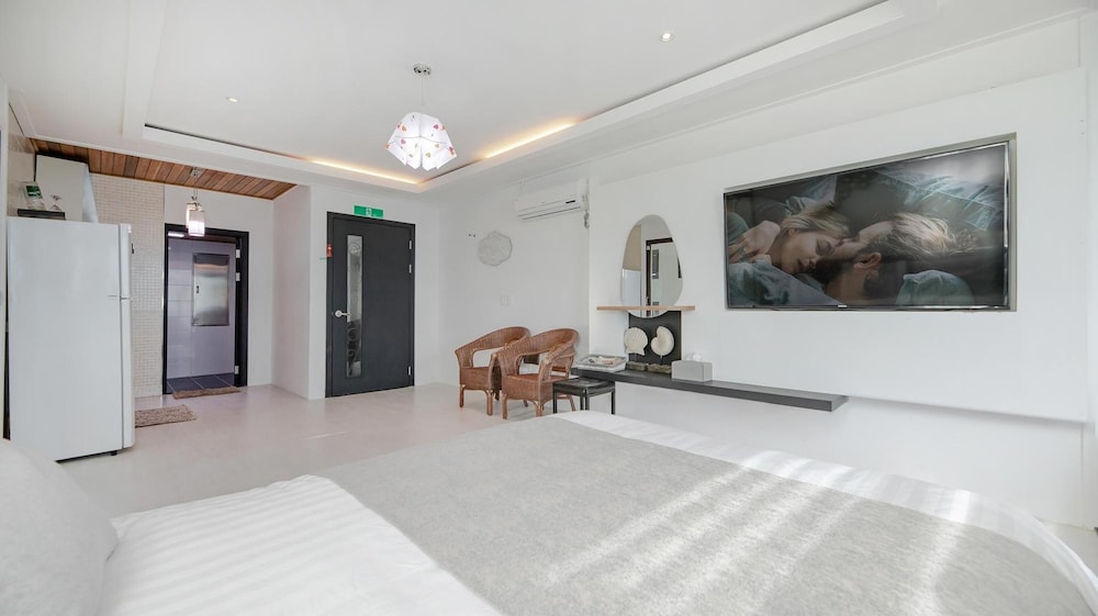 Gangneung The Ciel Spa Pension 6/49
