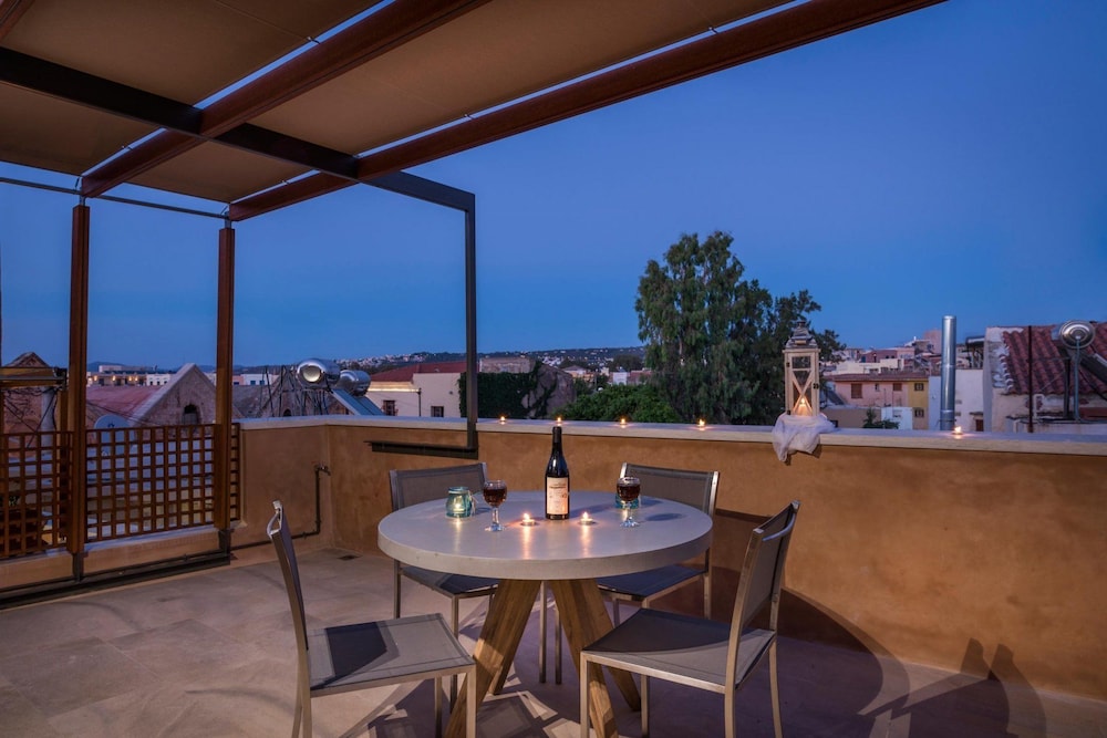 Neoria Houses 30/50