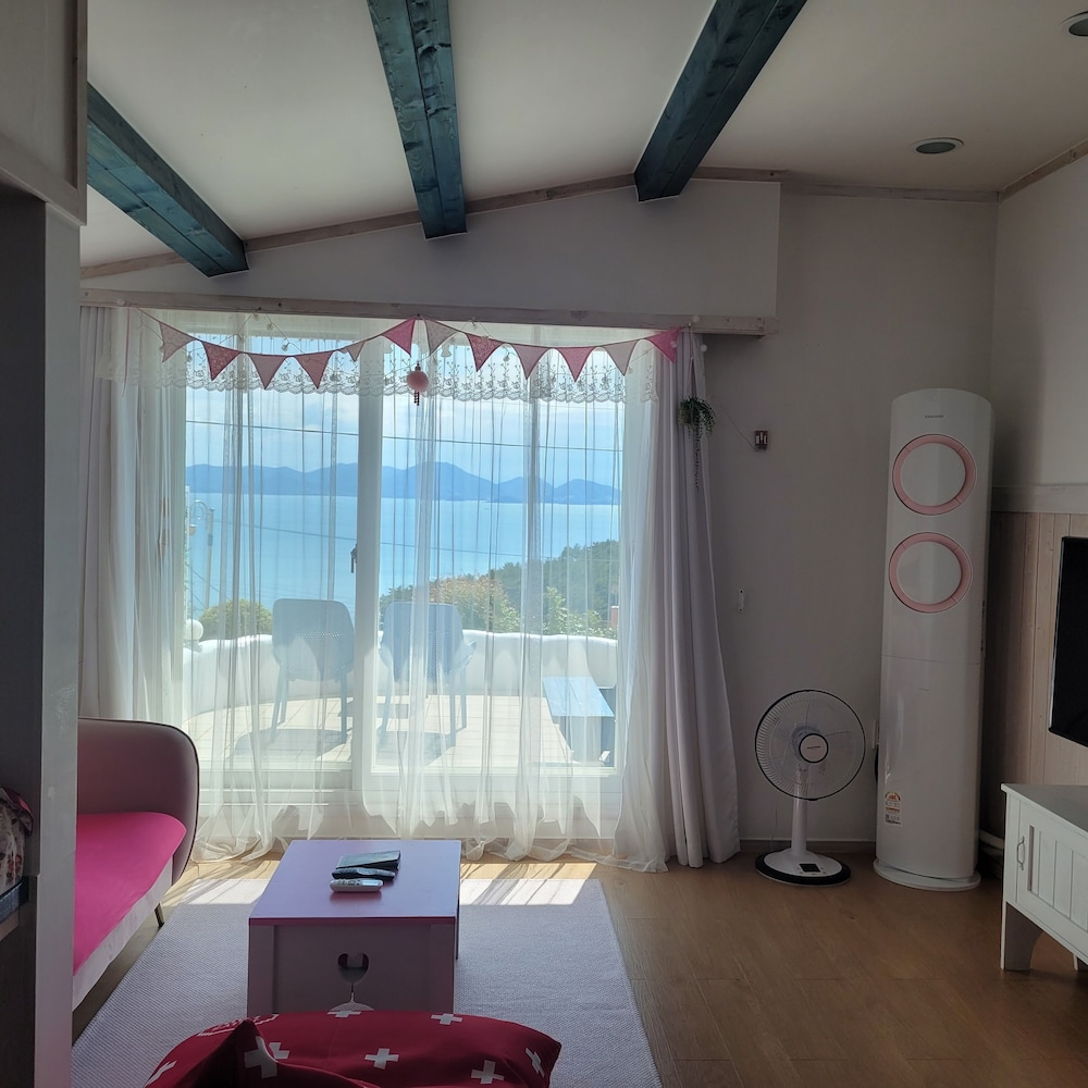 Soulmate Pension 36/59