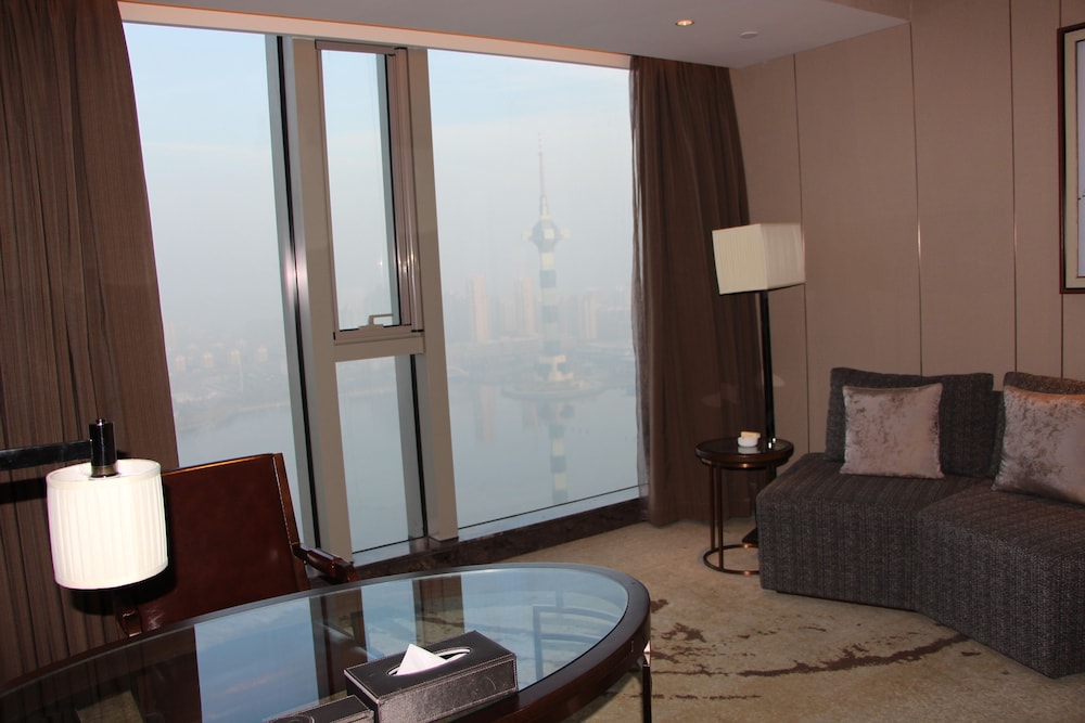 Golden Eagle Summit Hotel Yancheng 98/98