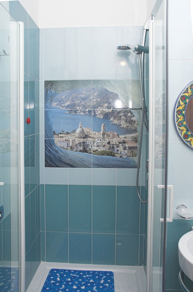 Elisa B&B 41/41