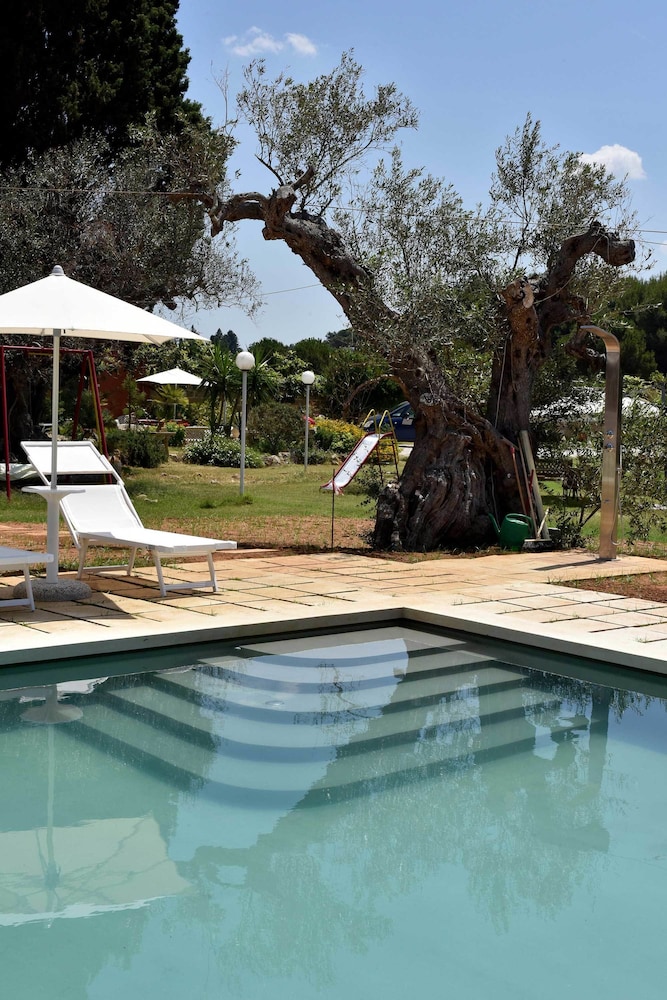 AGRITURISMO SANTA CHIARA 44/50