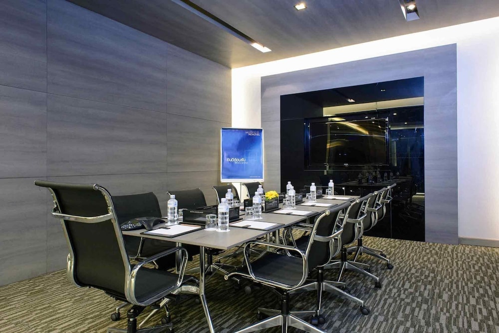 Novotel Bangkok Impact 65/77