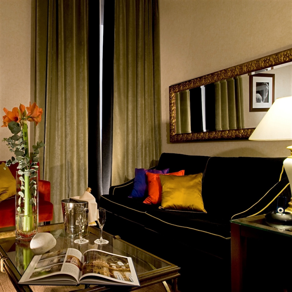 Dei Mellini Hotel 37/72
