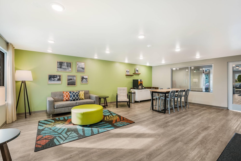 WoodSpring Suites Broomfield - Westminster 44/63