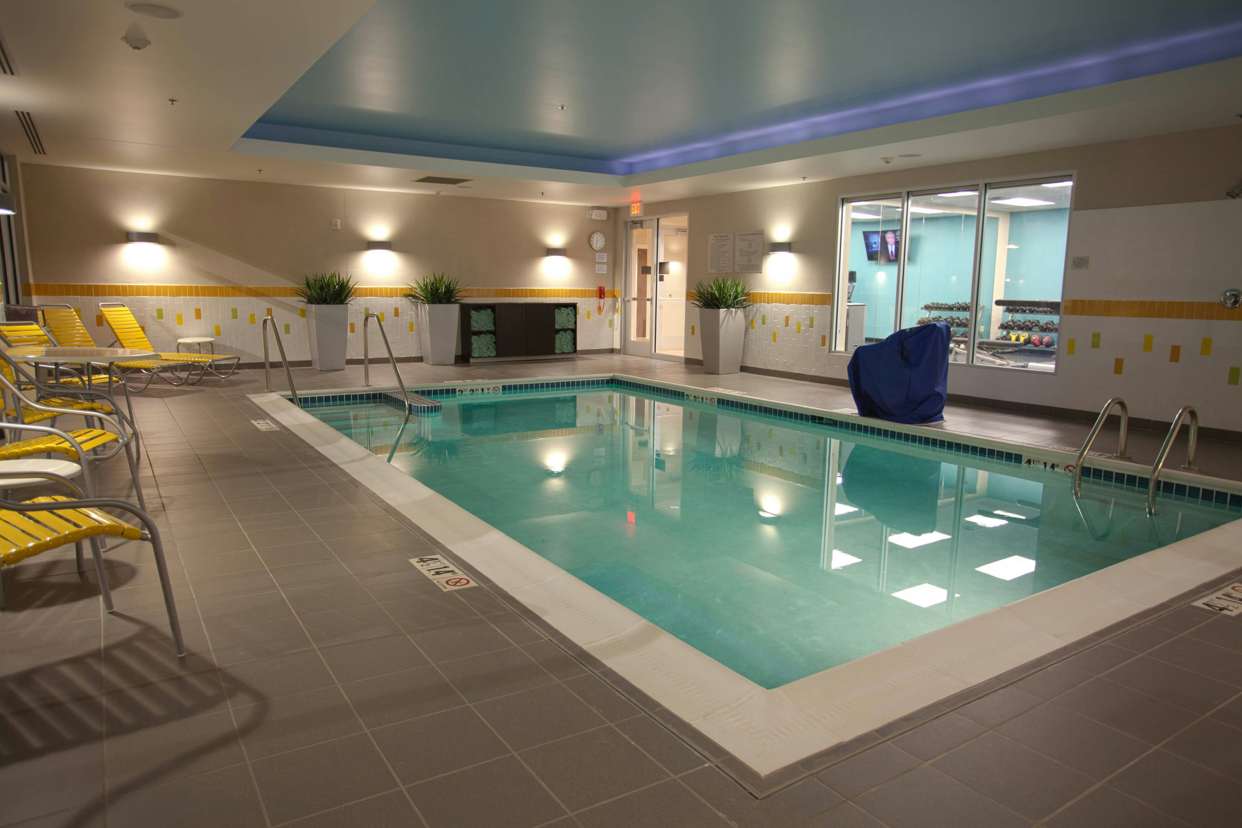 Fairfield Inn & Suites By Marriott Columbus Airport 7/18