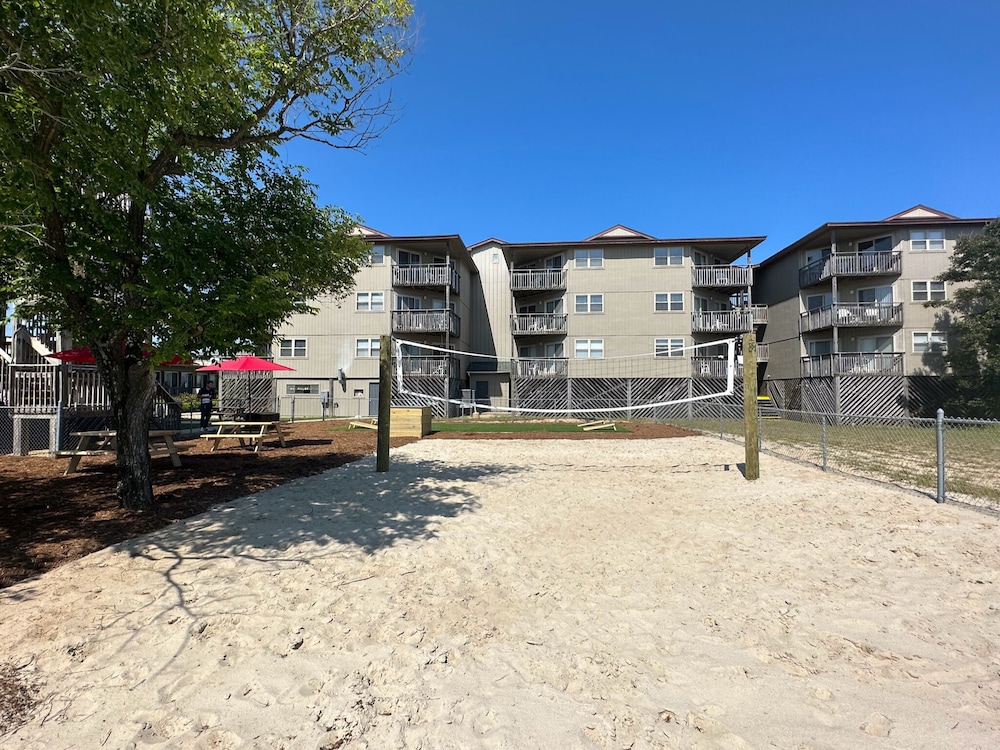 Outer Banks Beach Club 34/51