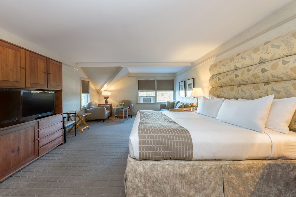 The Breakwater Inn and Spa 12/47