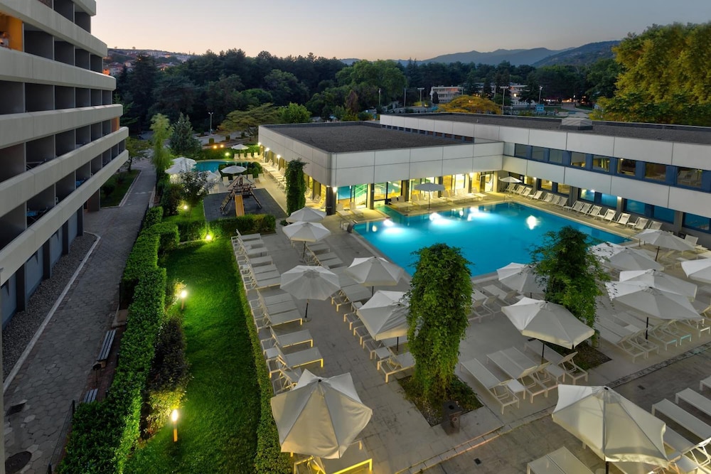 Interhotel Sandanski 46/48