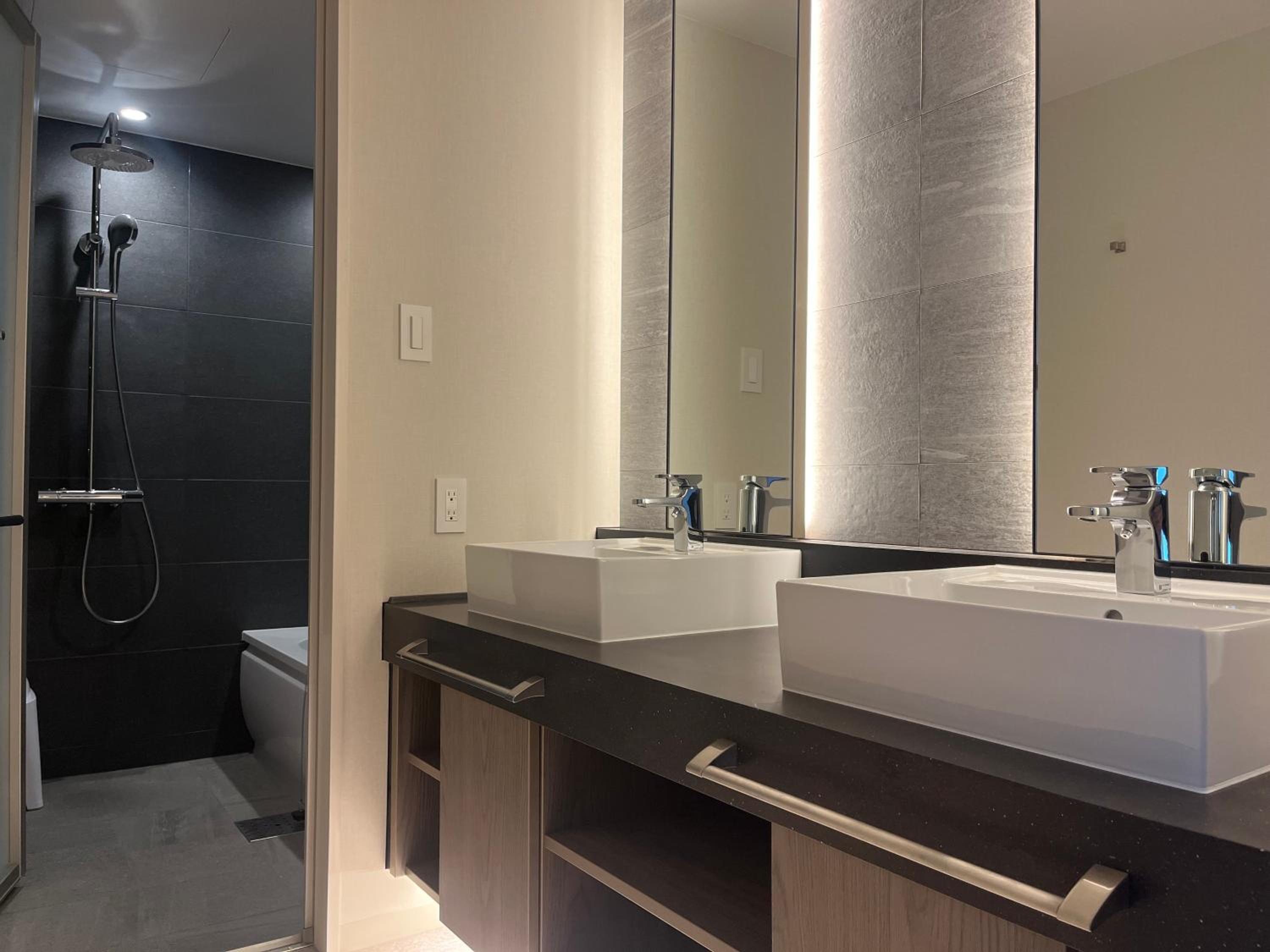 Room, Quadruple, Lounge Access, Club Floor، Hotel Emion SAPPORO 3/4