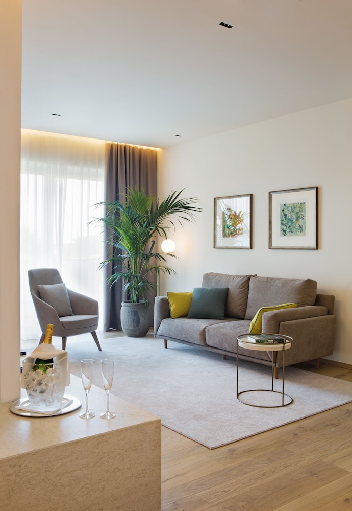HOTEL TERME NERONIANE 44/72