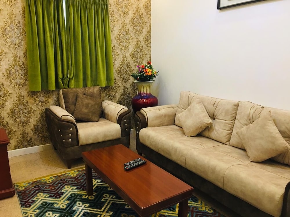 Al Diyar Hotel 30/50