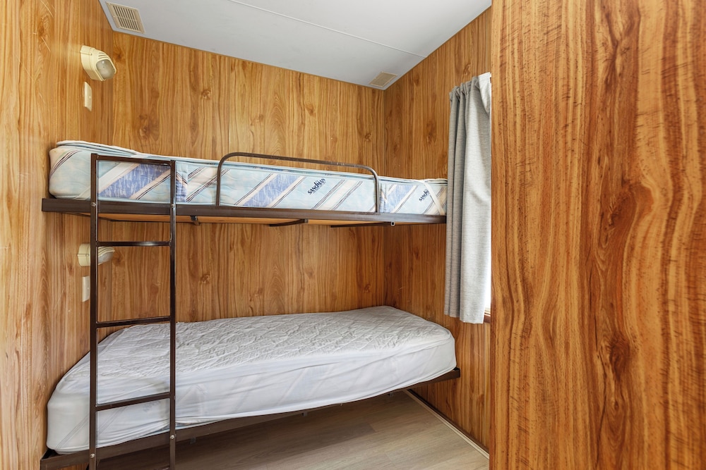 APOLLO BAY HOLIDAY PARK 26/50