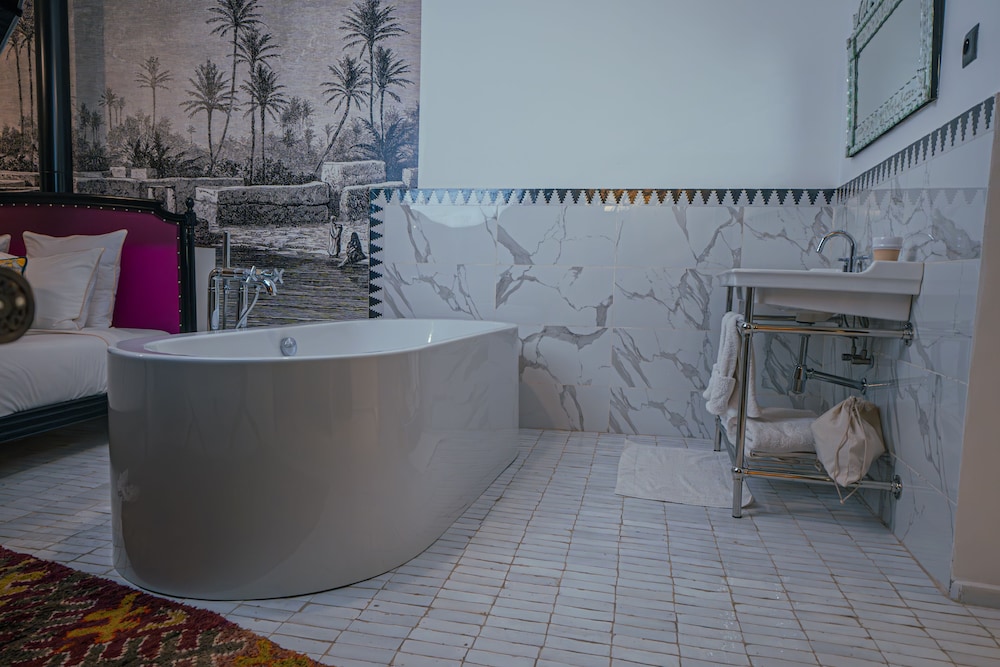 Riad Tibibt 50/50