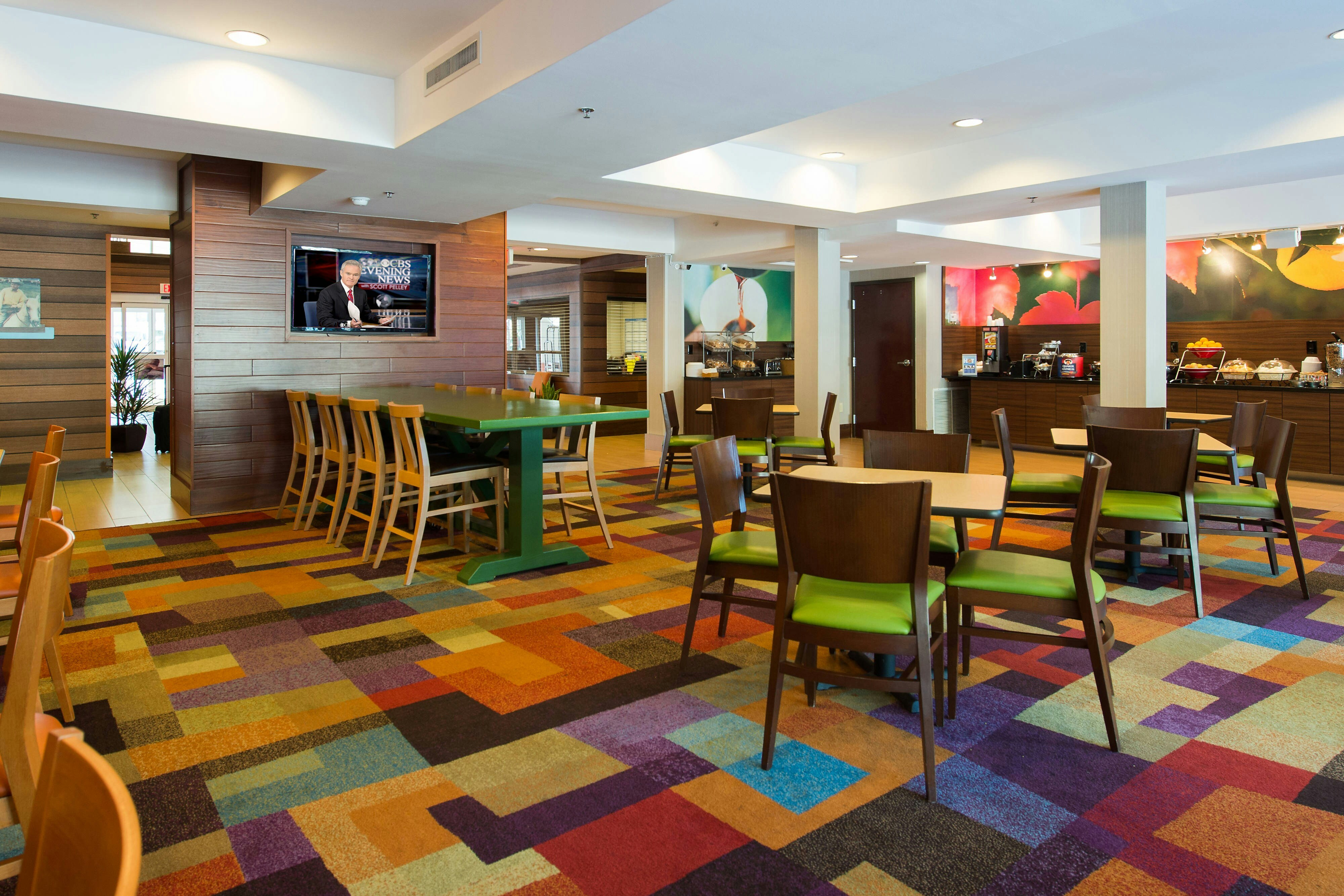 Fairfield Inn And Suites Charleston North Ashley Phosphate 4/6