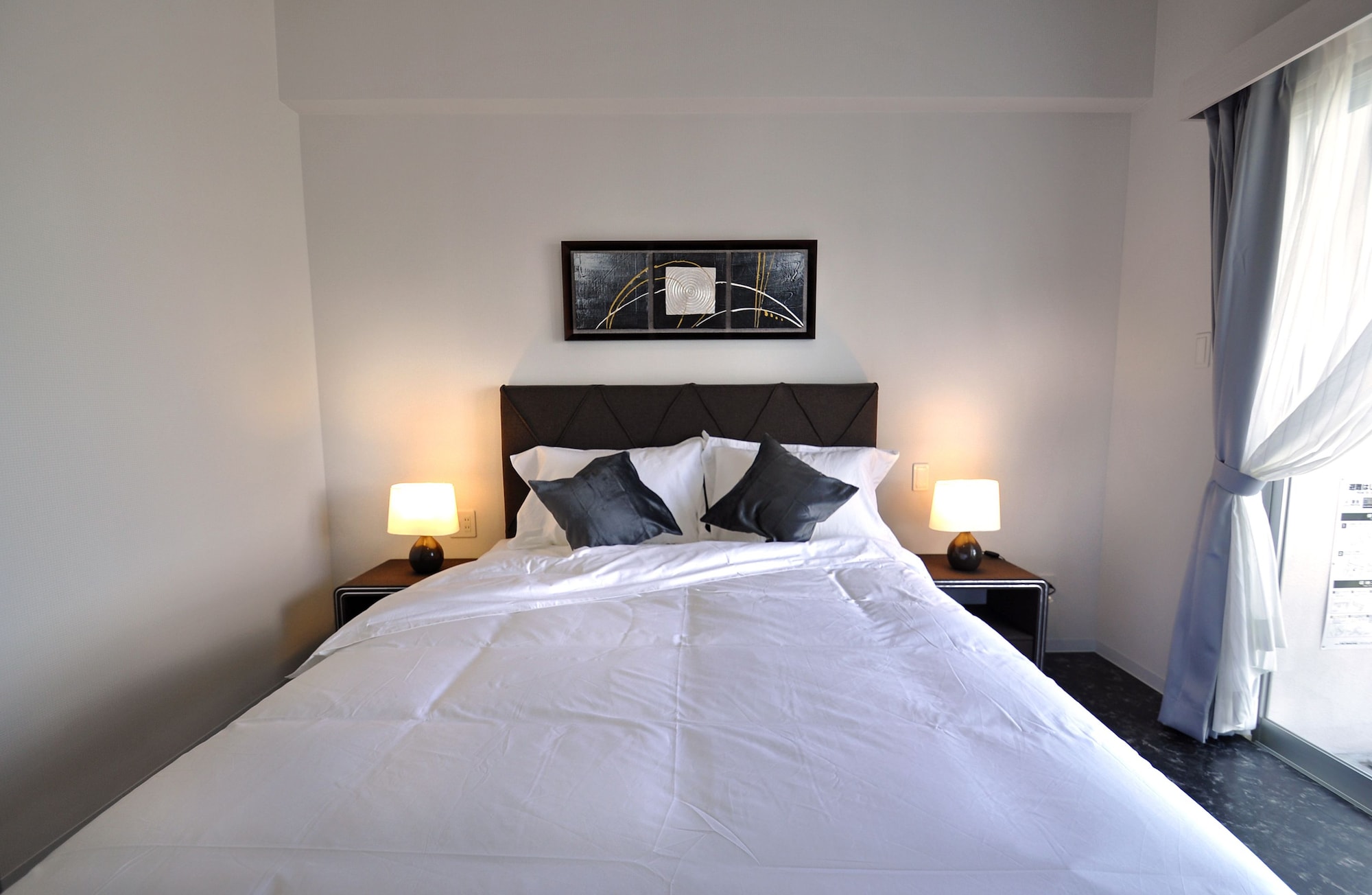 STANDARD, DOUBLE BED, BEACH VIEW, HIGH FLOOR