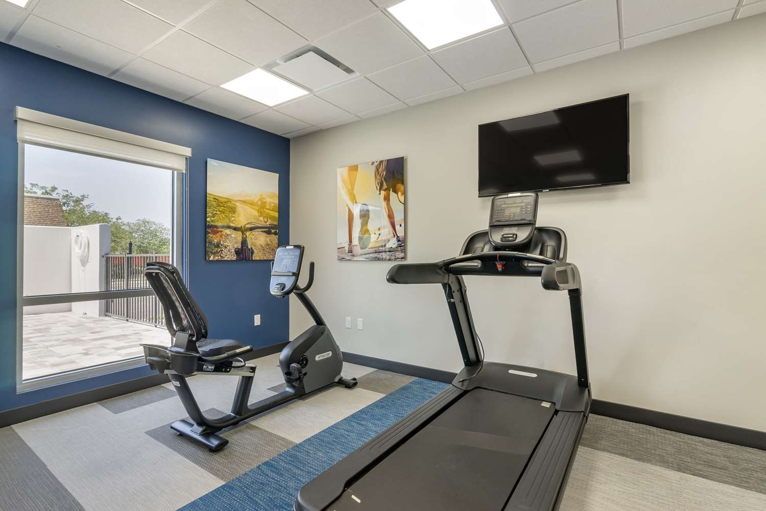 Comfort Inn & Suites New Port Richey Downtown District 26/39