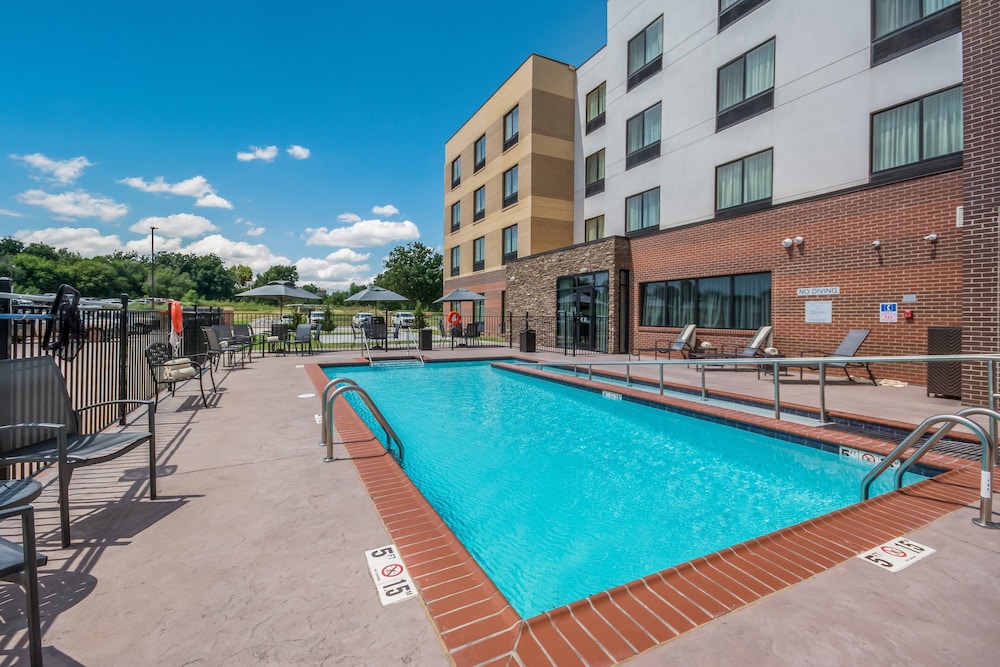 Fairfield Inn & Suites By Marriott Chickasha 5/42