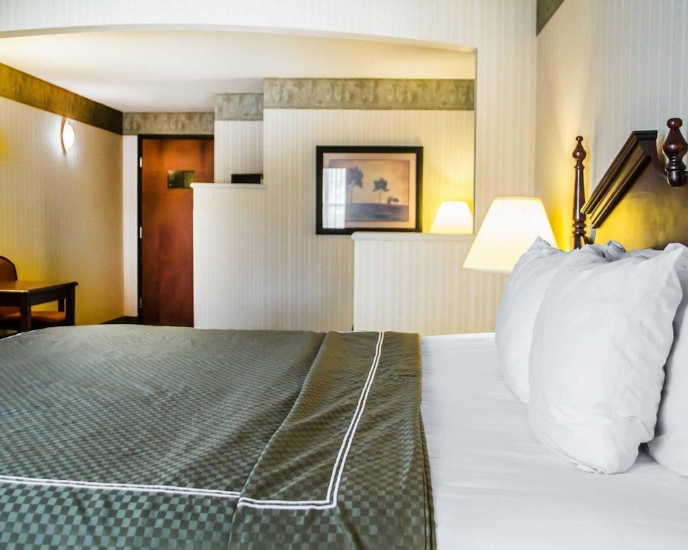 Comfort Suites Mcalester 16/46