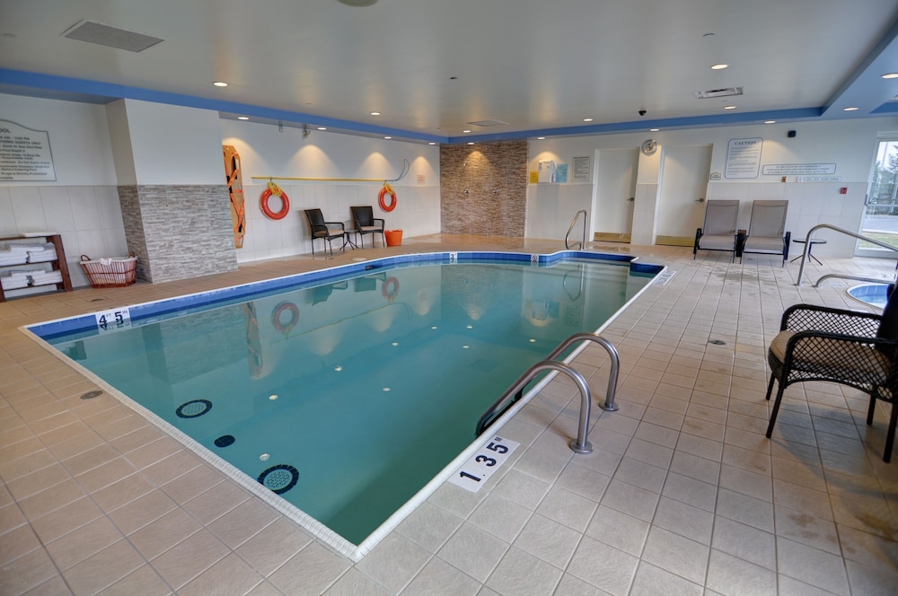 Hilton Garden Inn Toronto/Oakville 4/40