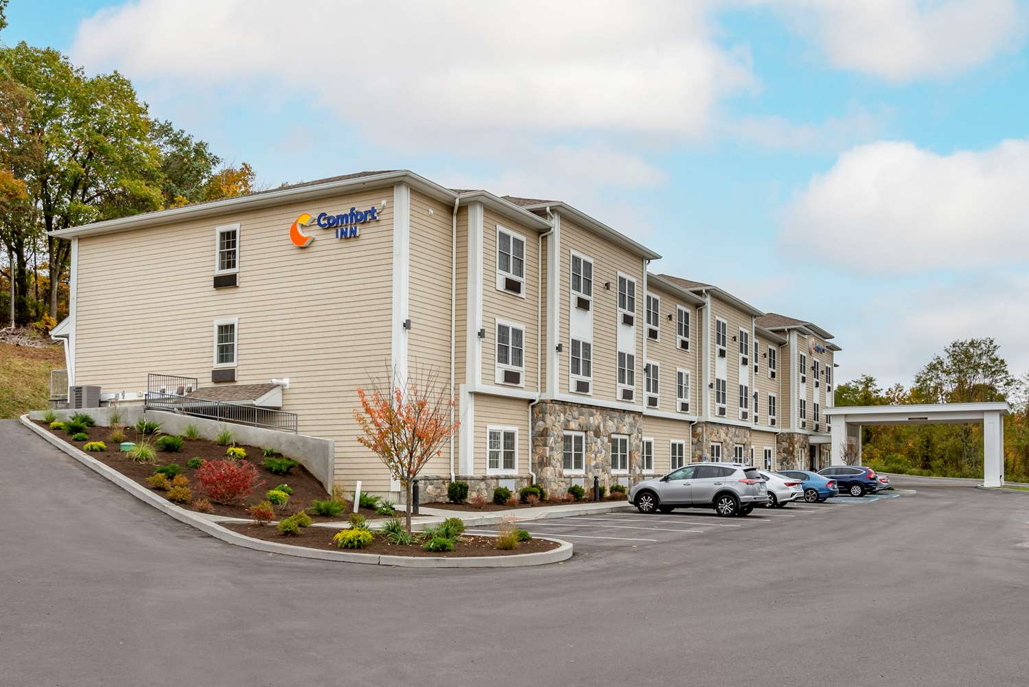 Comfort Inn Brewster 21/23