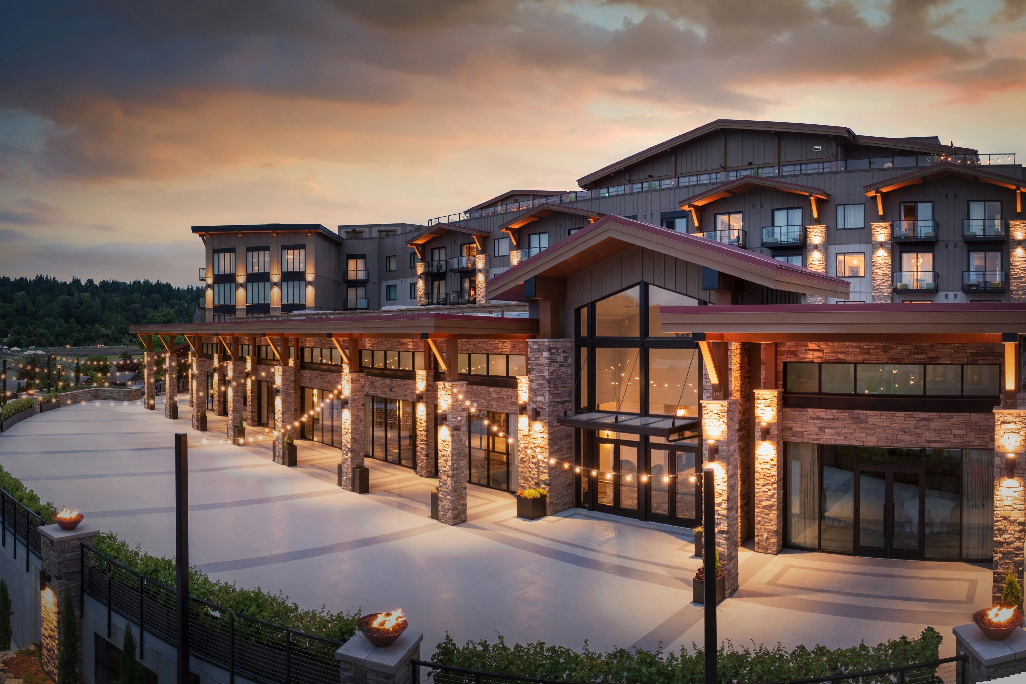 The SOMM Hotel & Spa, Autograph Collection 2/23