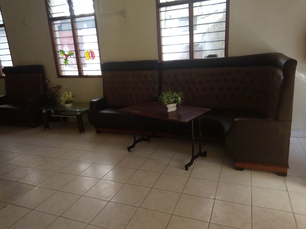 Hotel Dorse 11/17