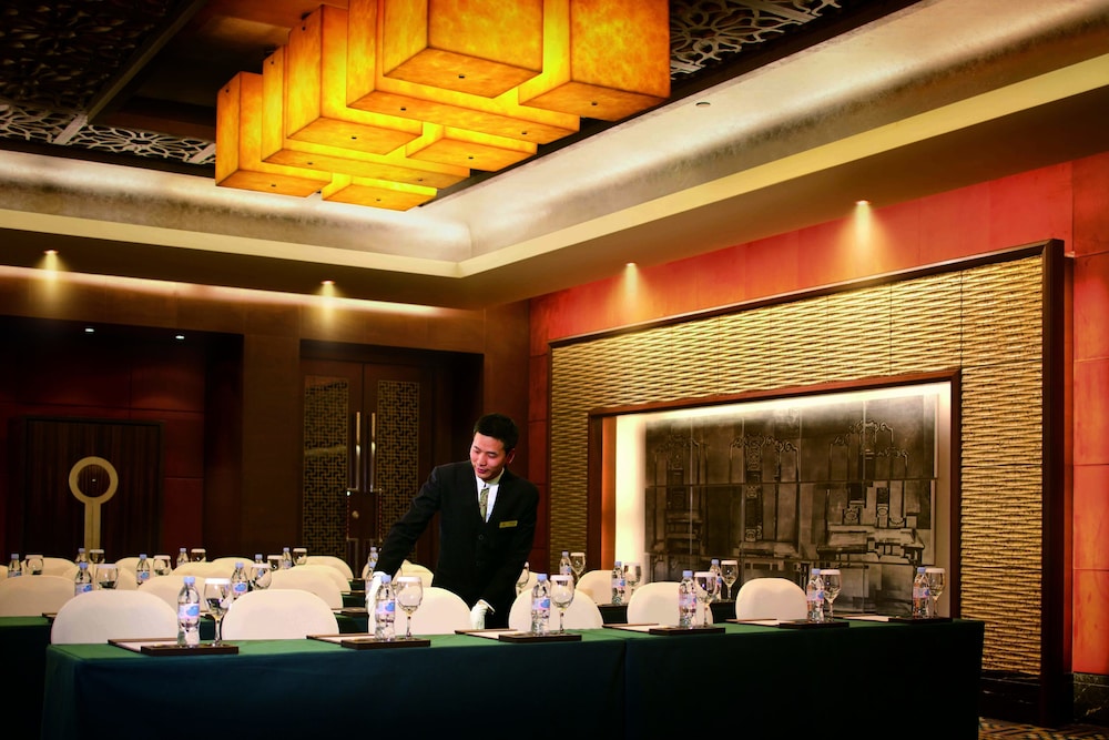 Glenview ITC Plaza Chongqing 13/75