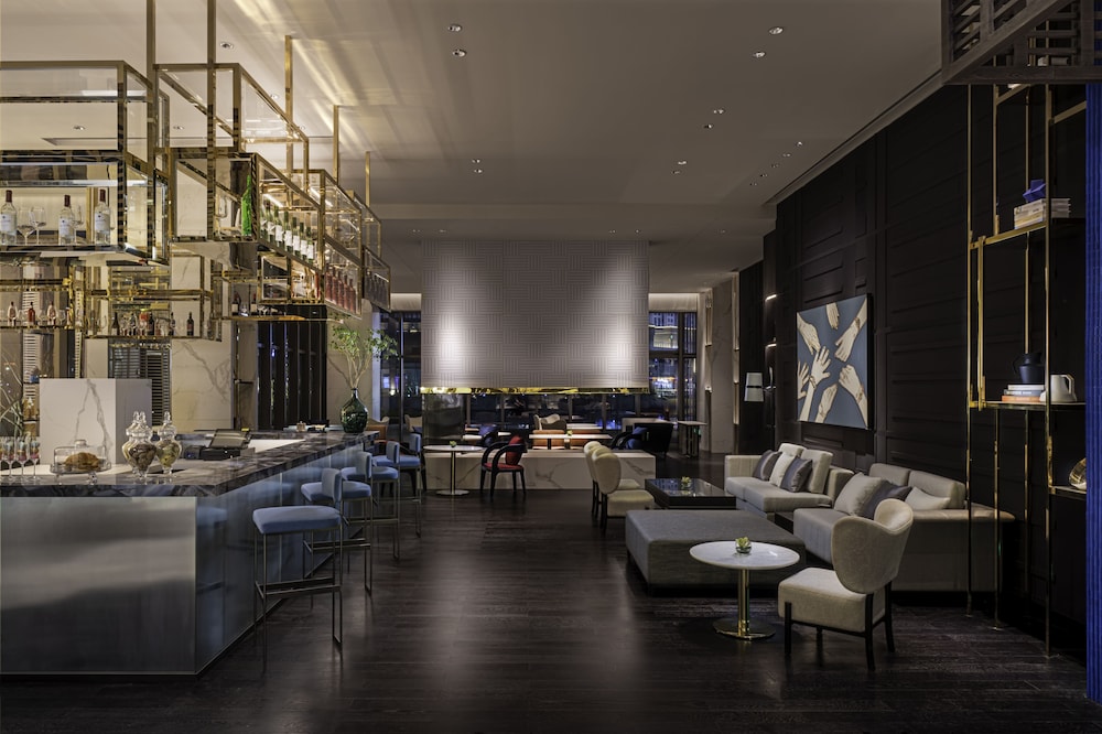 Hyatt Centric Lakeside Ningbo 34/47