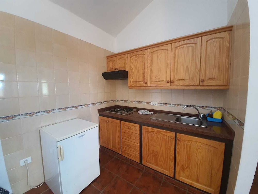 CASAS RURALES AMPARO LAS HAYAS 47/49