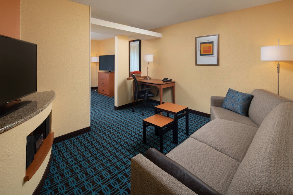 Fairfield Inn Suites Lafayette I 10 28/34