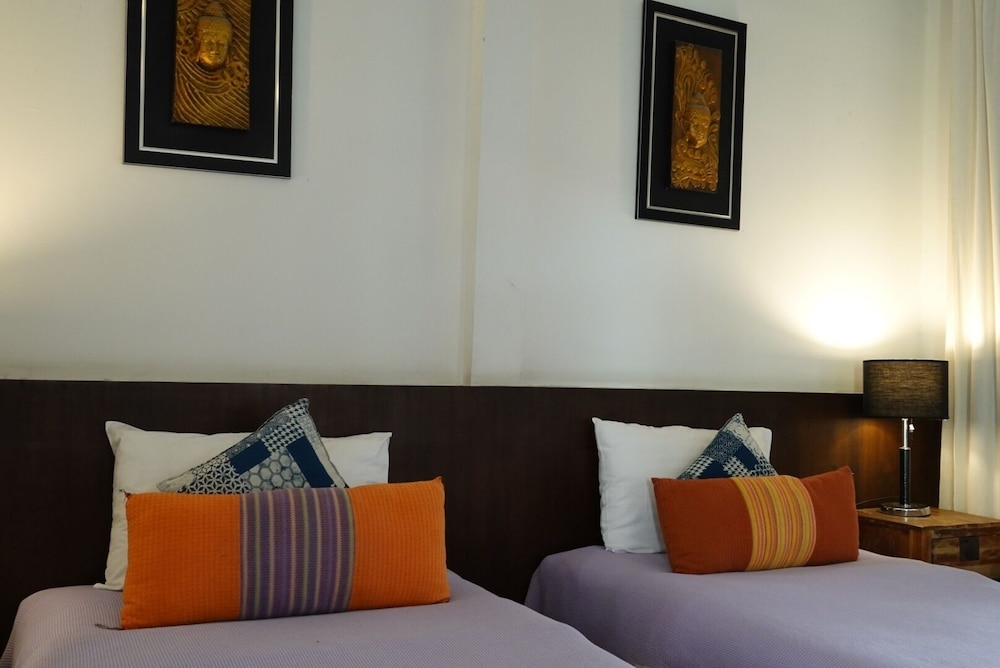 BAAN SAEN FANG 15/50