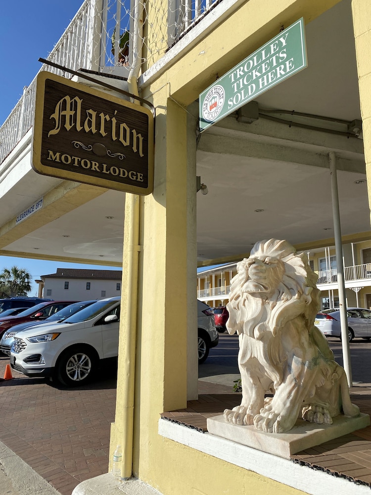 Marion Motor Lodge 52/65