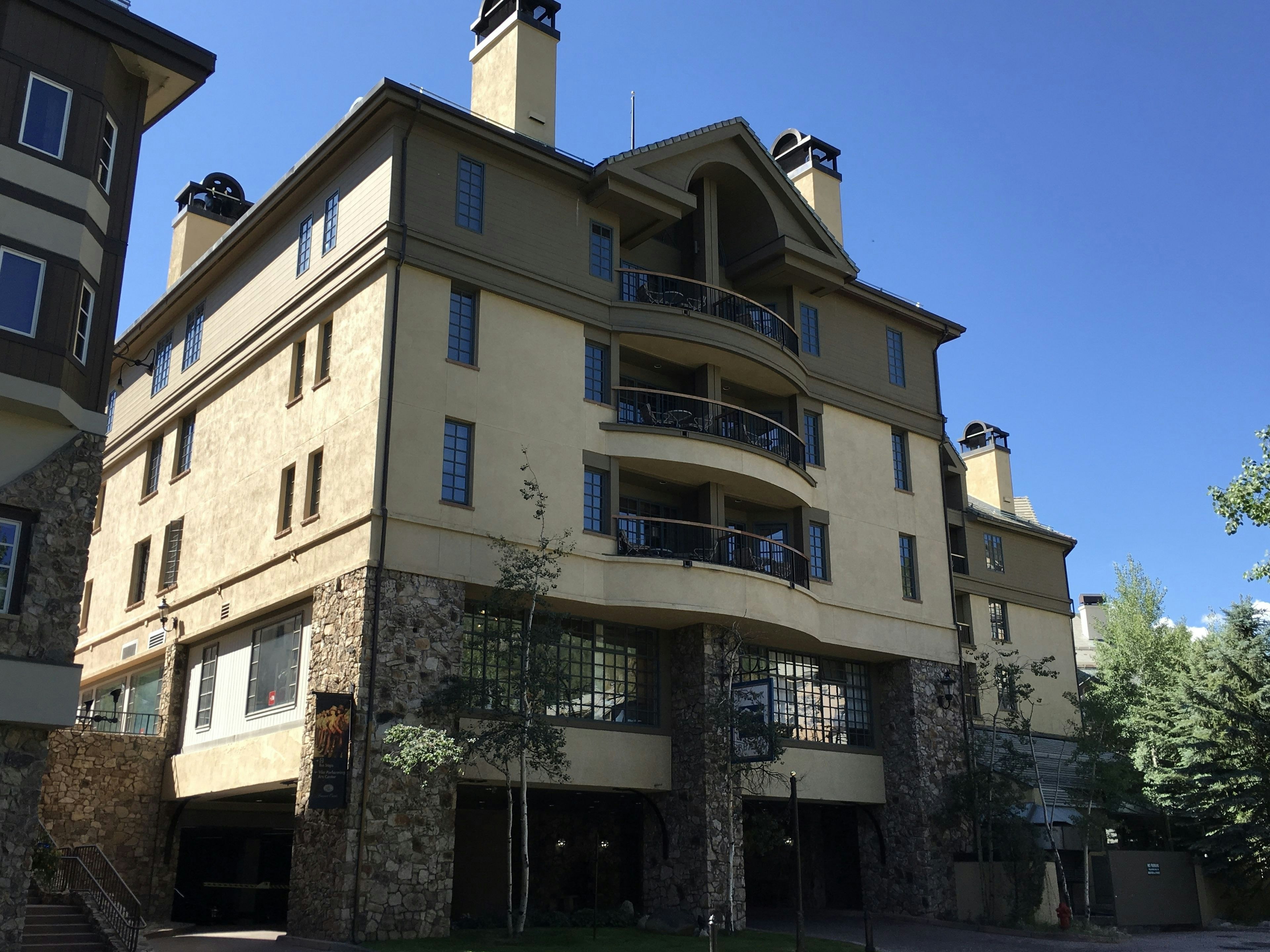 Park Plaza Beaver Creek 4/38