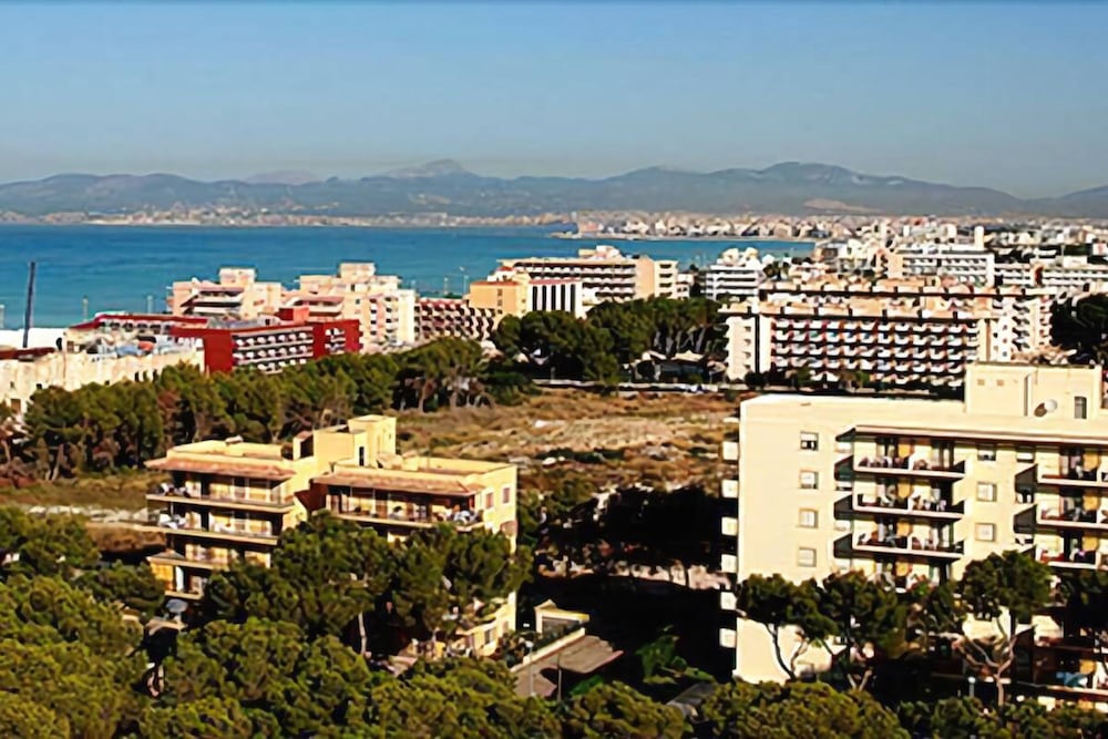 Cabot Tres Torres Apartamentos 62/65