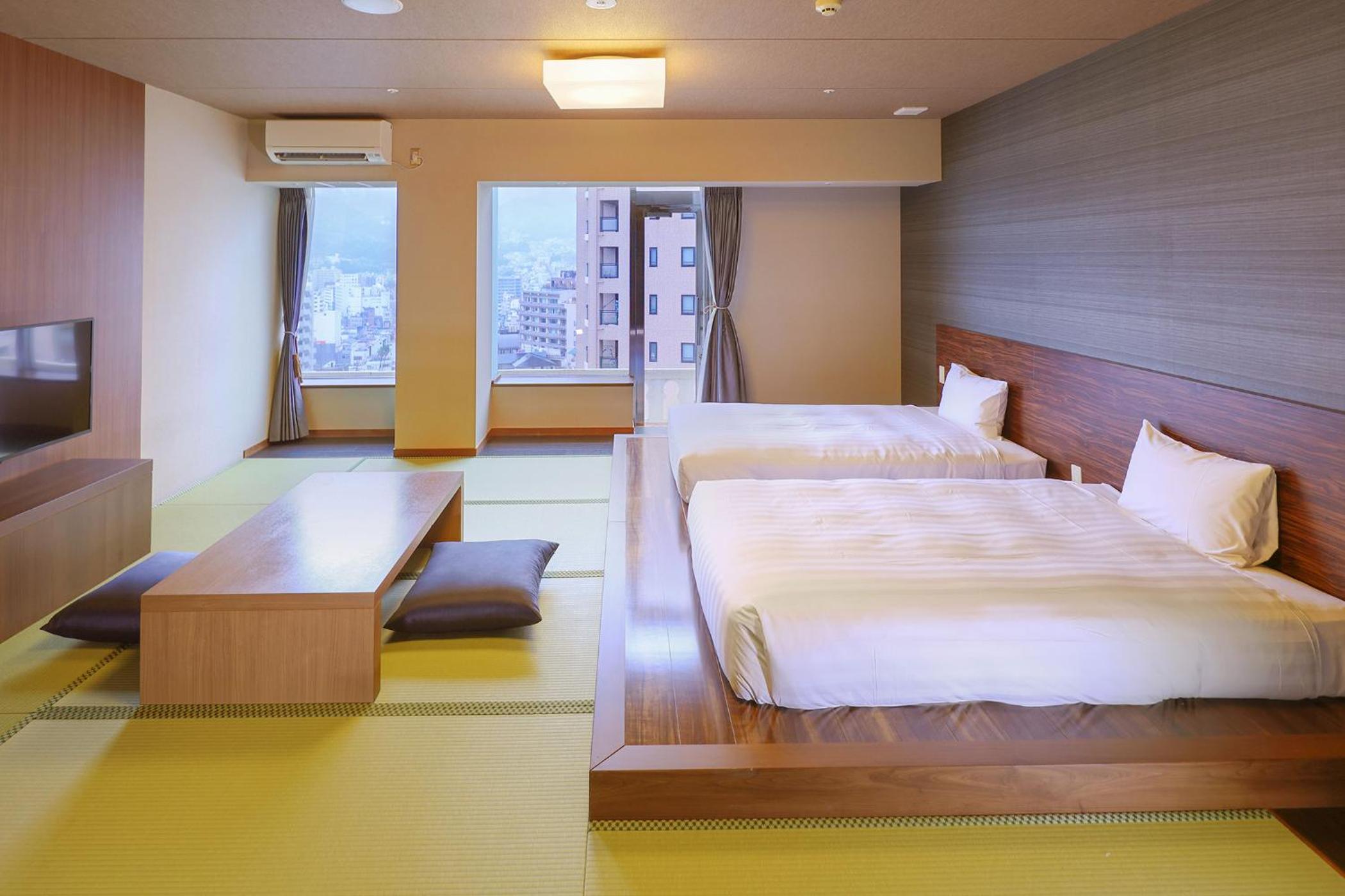 Japanese Western, Standard, Twin Beds, City Side, Shared Bathroom