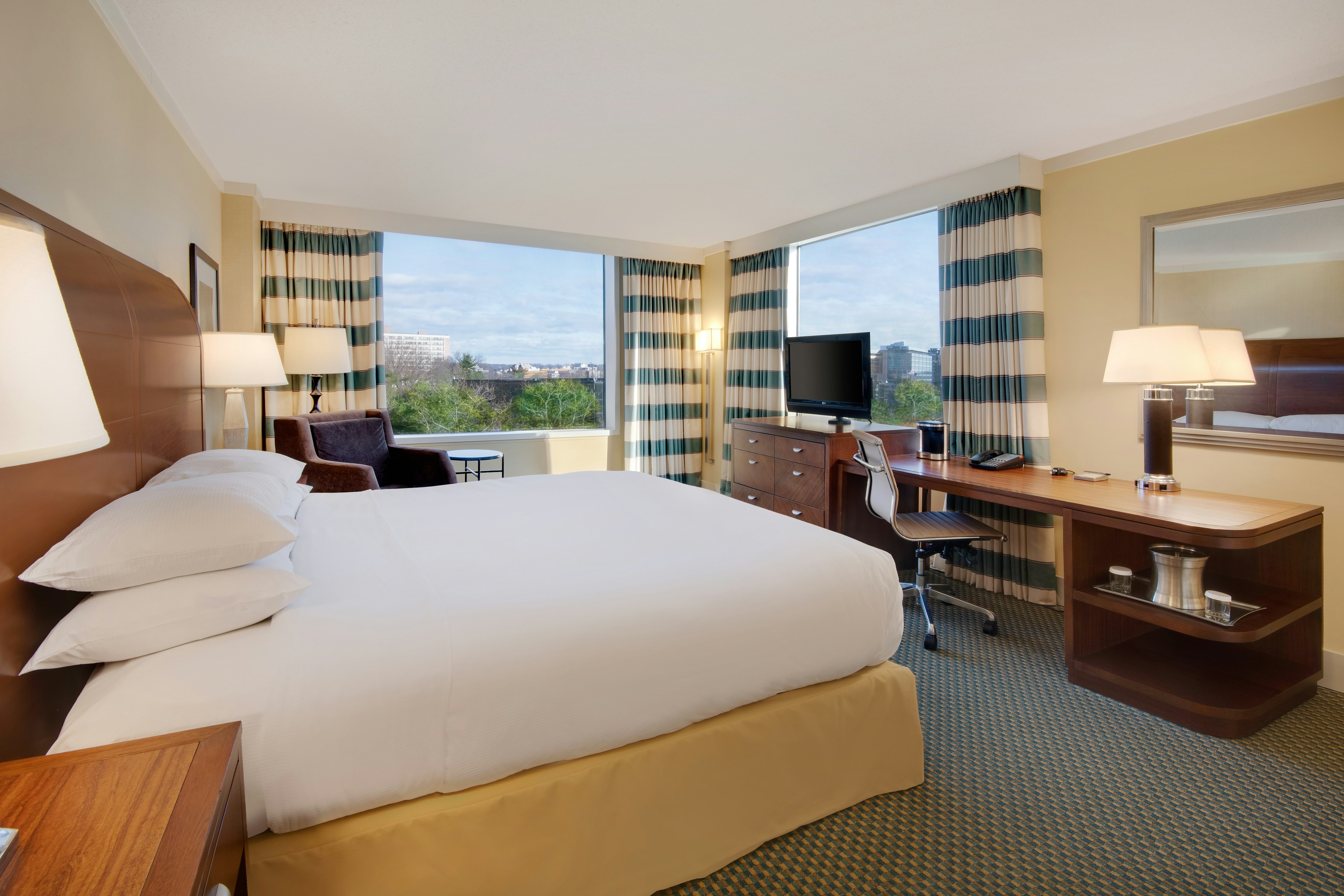 DoubleTree by Hilton Stamford 10/48