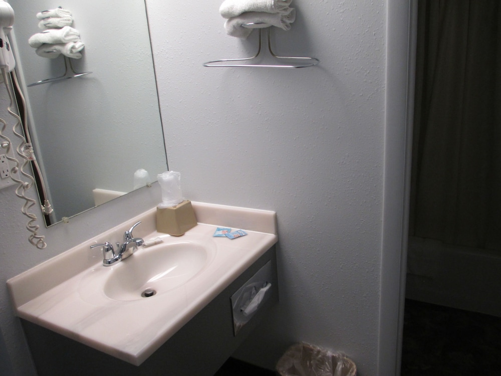 Americas Best Value Inn Billings 4/51