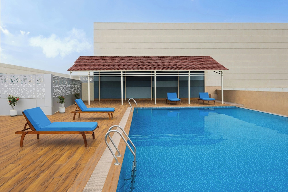 Courtyard Bilaspur 23/49