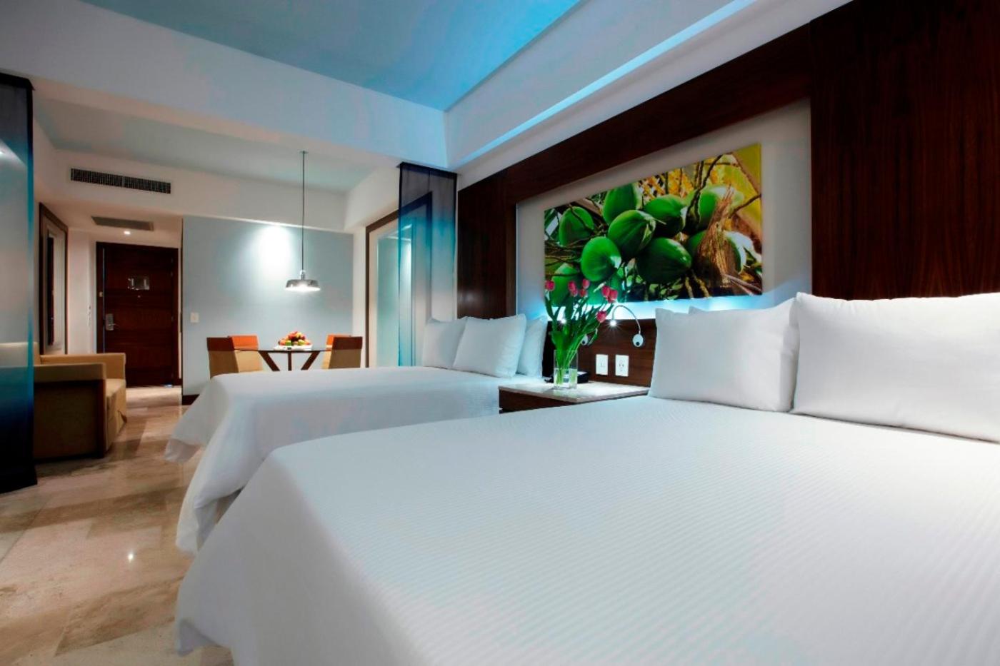 Altitude, Club, Junior Suite, Double Bed, Ocean View