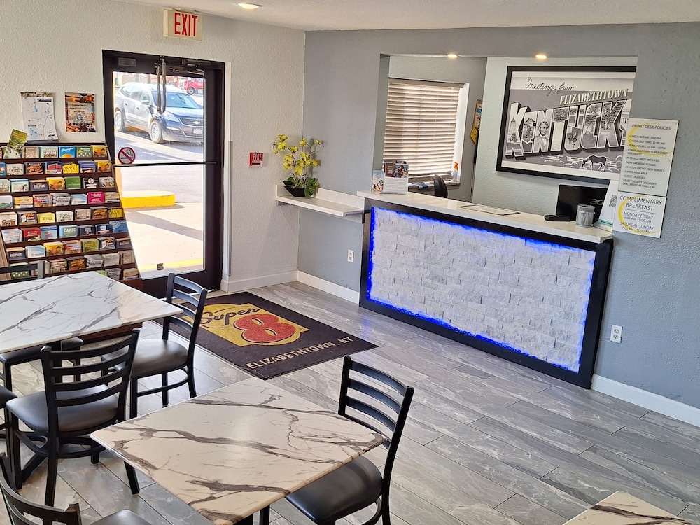 Super 8 by Wyndham Elizabethtown 13/61