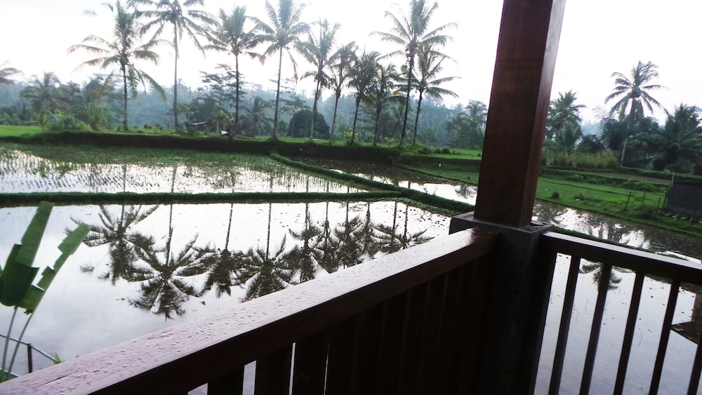 Villa Kemuning 22/40