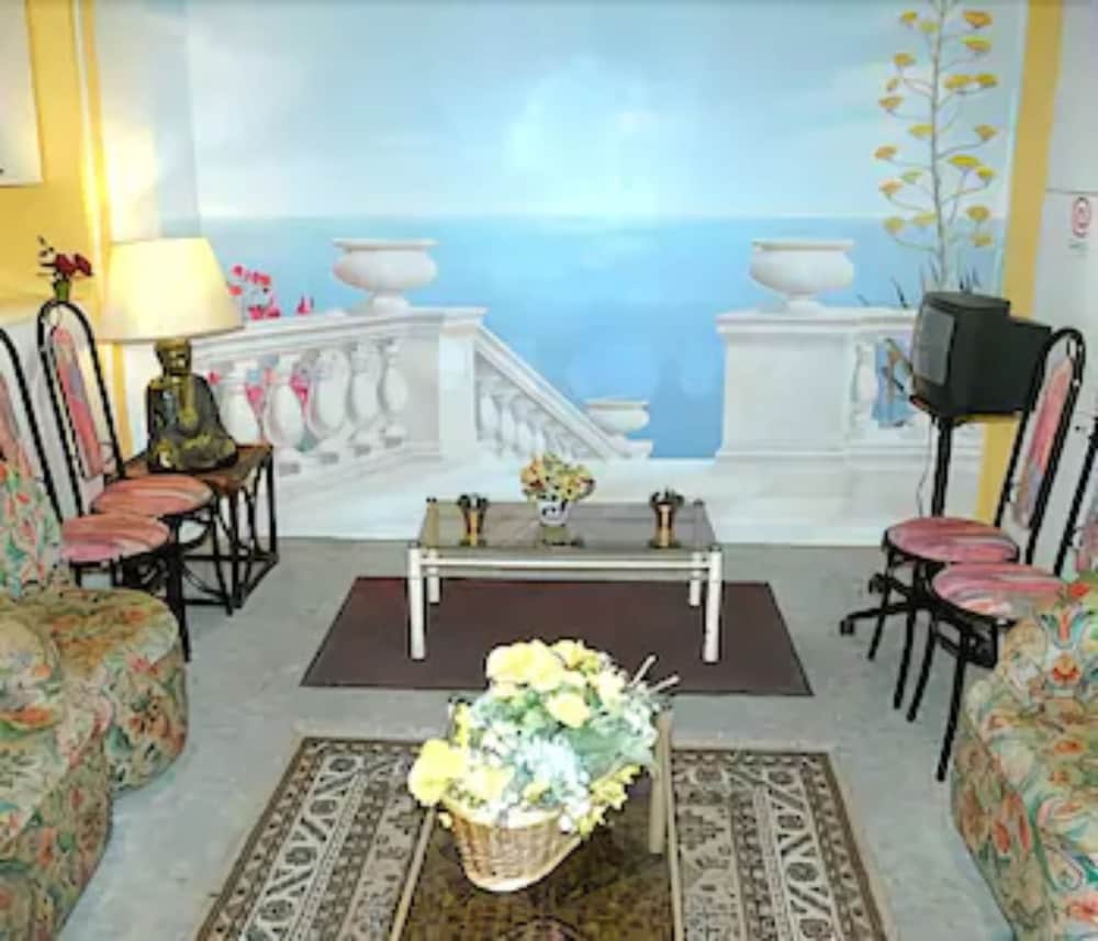 Hotel Claridges 12/26