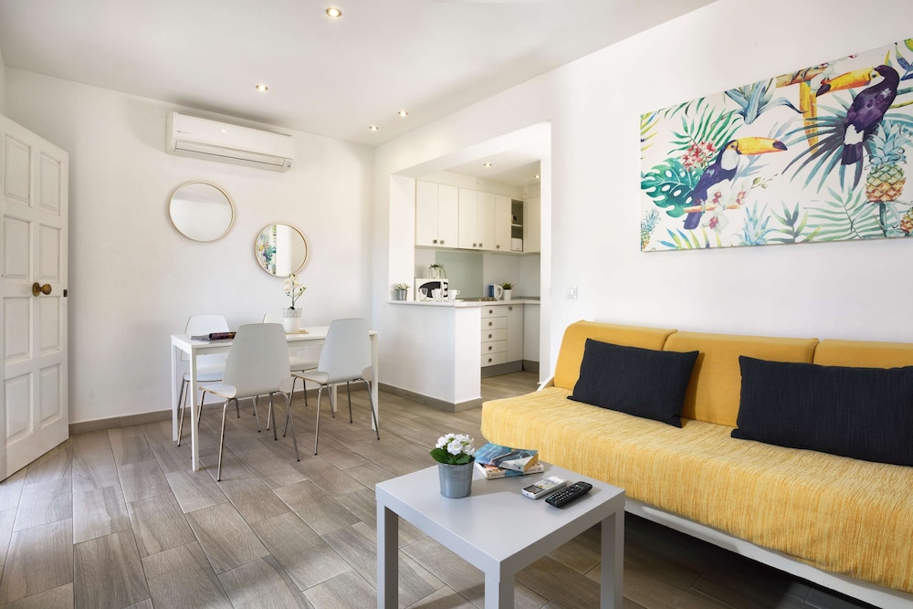 Naika Studios & Apartments 31/50