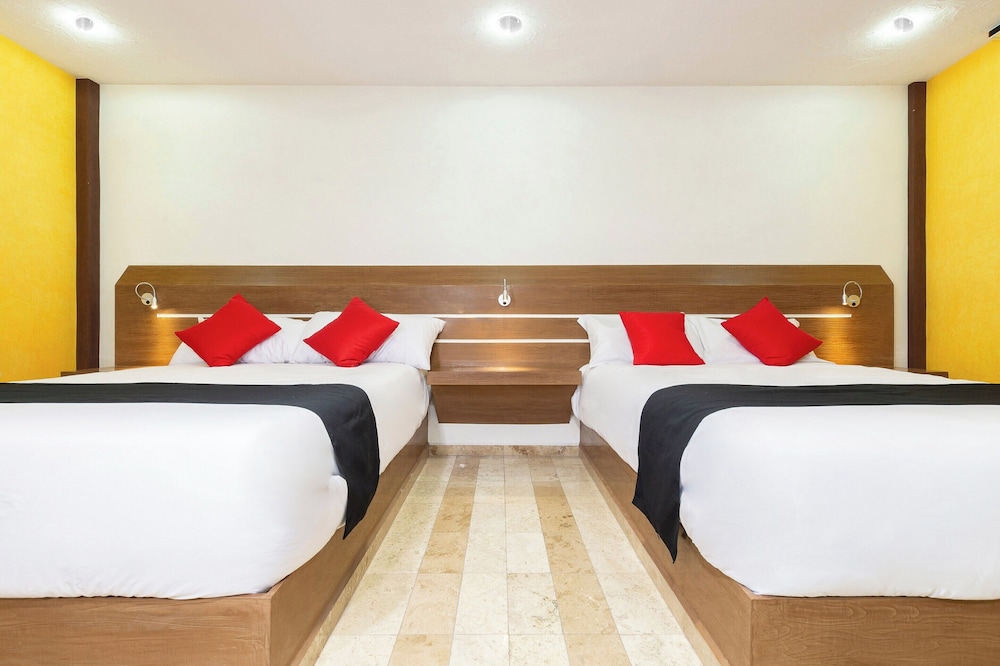 STANDARD, 2 DOUBLE BEDS