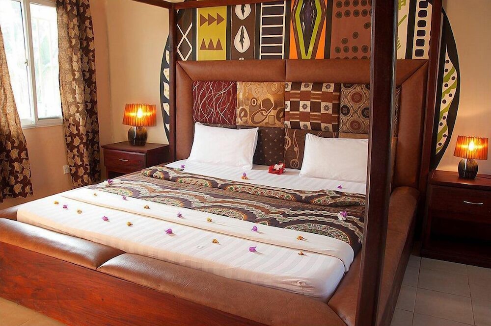 Bamboo Garden Hotel 17/43
