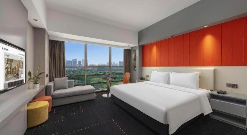 Aishang Hotel (Foshan Shunde Lecong Furniture City store) 11/56