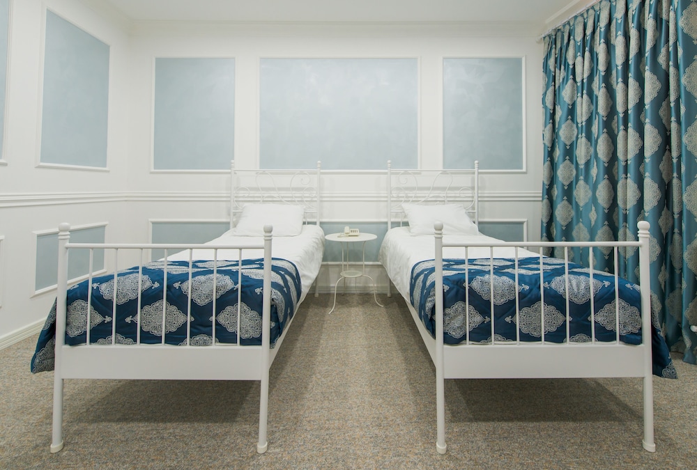 Two Seasons Boutique Hotel 32/50
